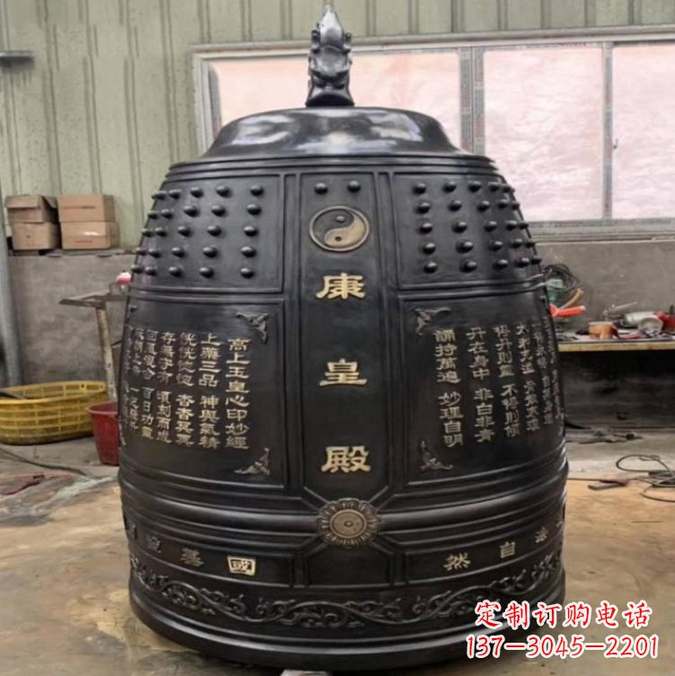 威海寺庙铜雕挂钟