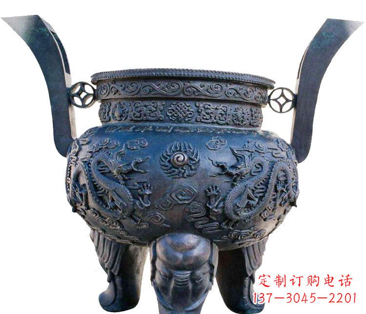 威海寺庙圆形三足鼎铜雕香炉
