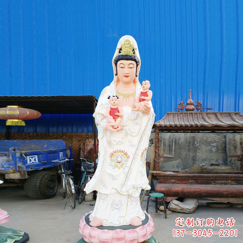 威海送子观音彩绘玻璃钢雕塑