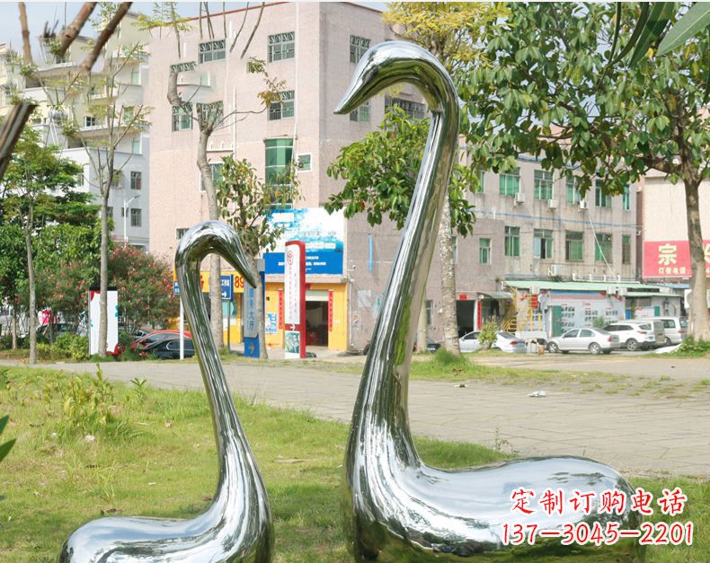 威海天鹅抽象不锈钢雕塑112