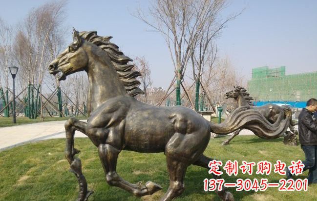 威海铜雕奔马