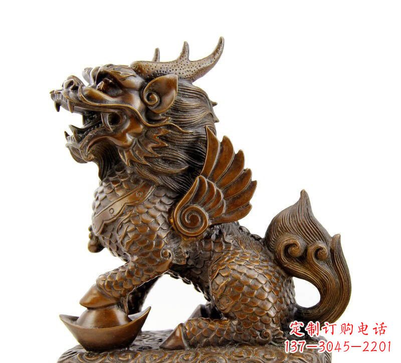 威海铜雕踩元宝麒麟