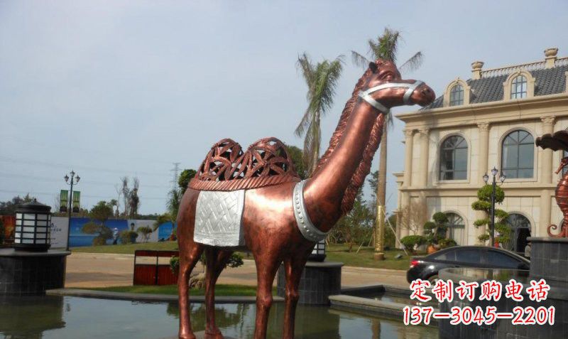威海铜雕抽象骆驼