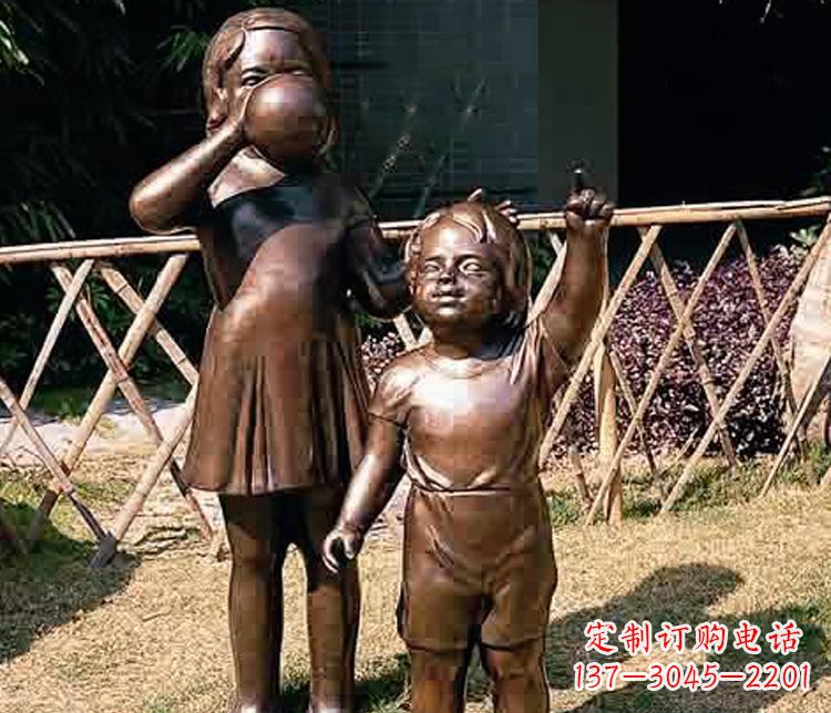 威海铜雕吹气球儿童