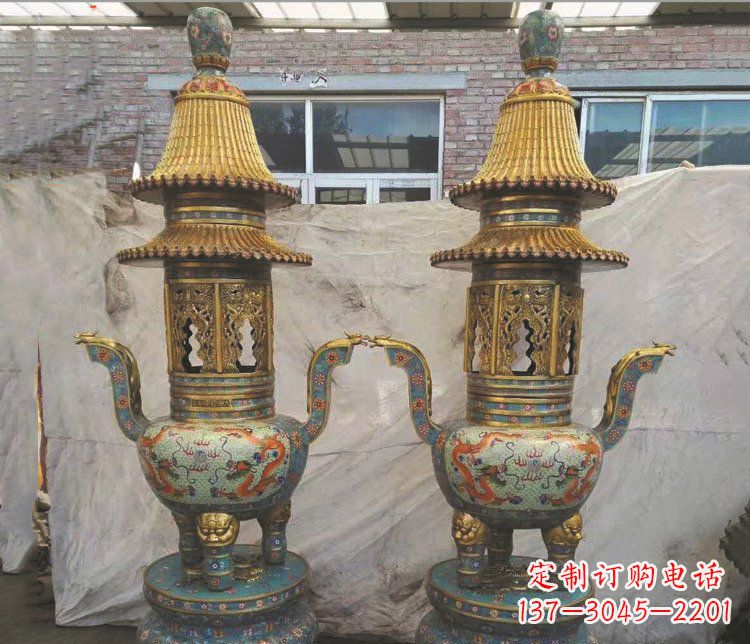 威海铜雕景泰蓝香炉雕塑摆件