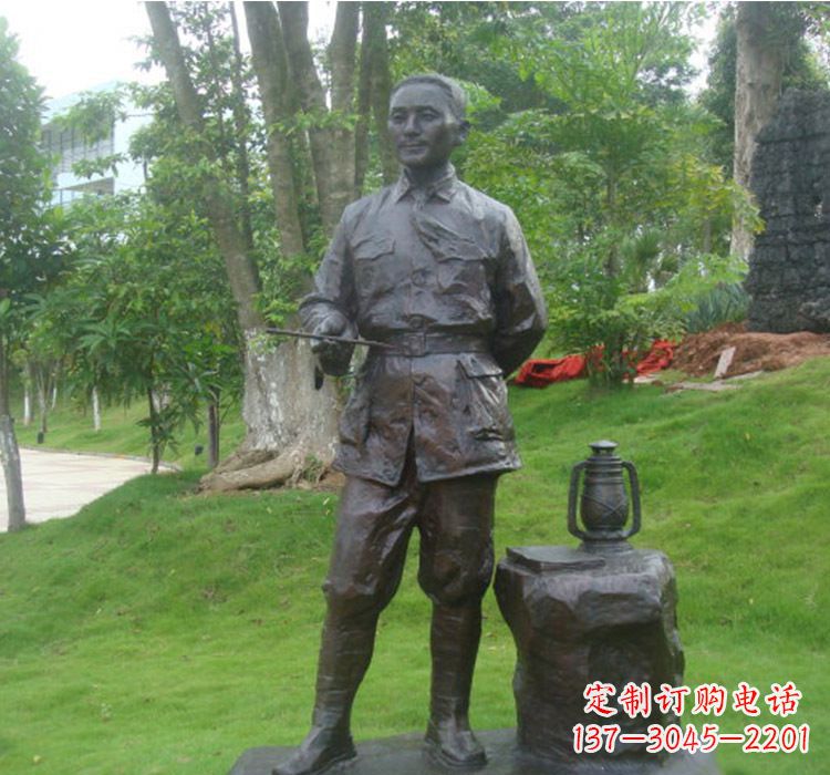 威海铜雕青年时期邓小平