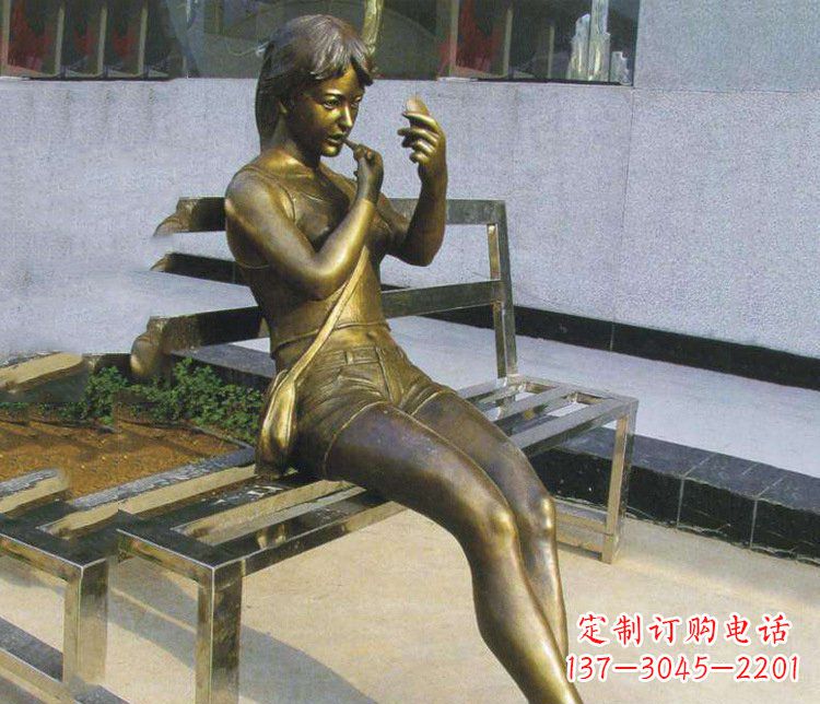 威海铜雕商业街化妆女孩人物雕塑