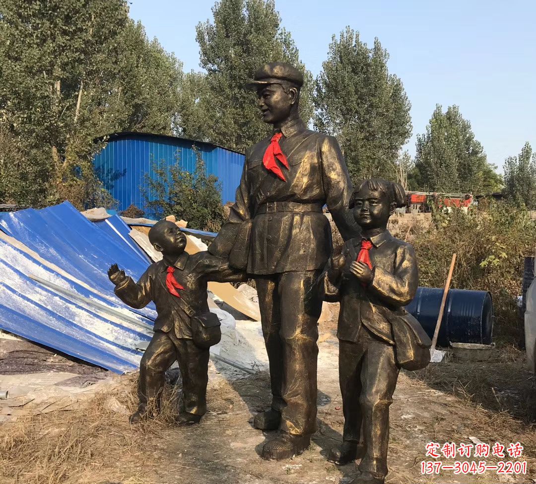 威海铜雕校园雷锋雕塑