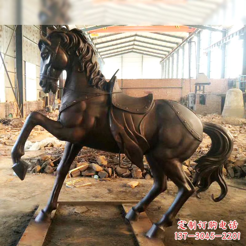 威海铜雕战马