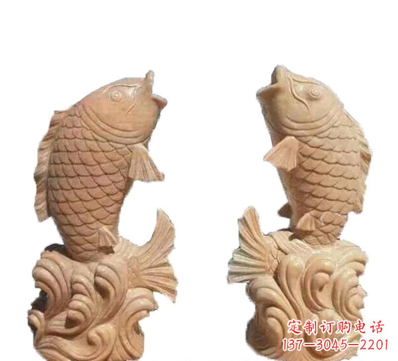 威海晚霞红公园喷水鲤鱼石雕