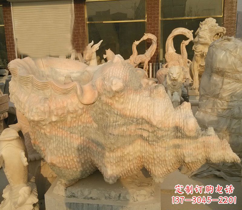 威海晚霞红海螺石雕