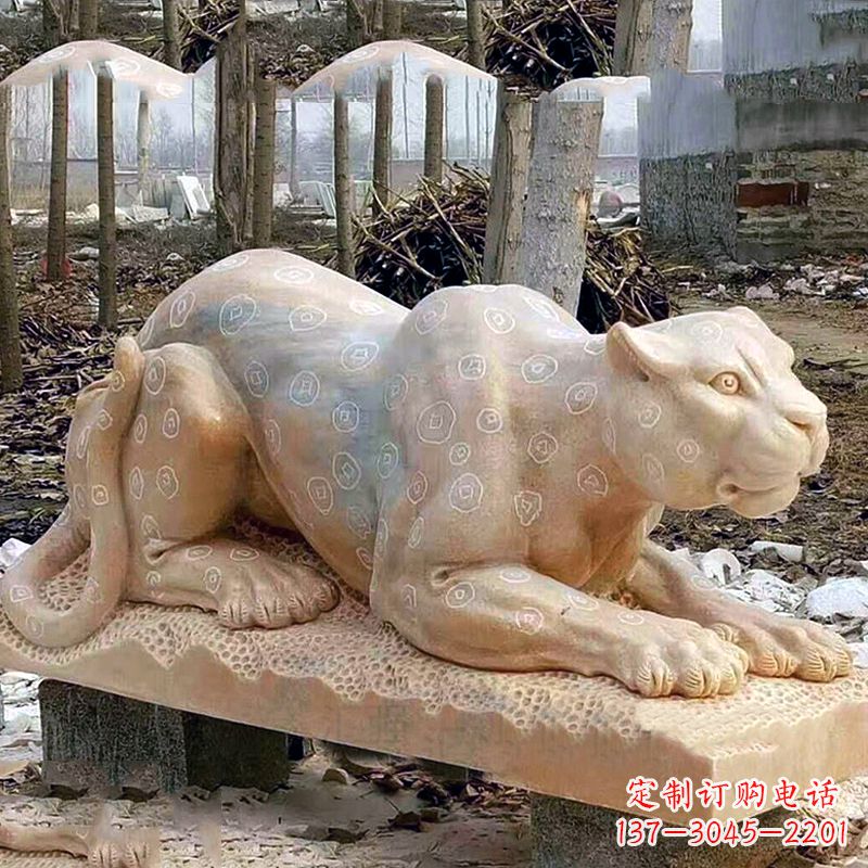 威海晚霞红金钱豹石雕-公园园林草坪动物雕塑