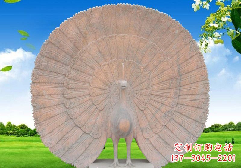 威海晚霞红开屏孔雀雕塑