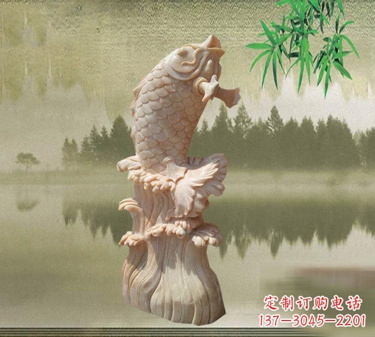 威海晚霞红鲤鱼石雕