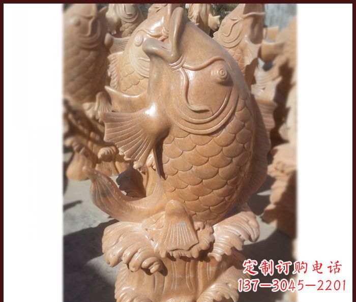 威海晚霞红喷水鲤鱼石雕 (3)