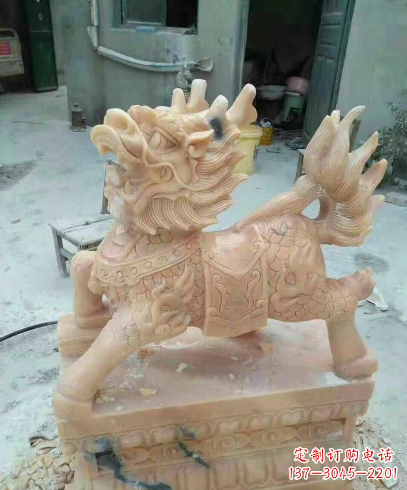 威海晚霞红麒麟雕塑112
