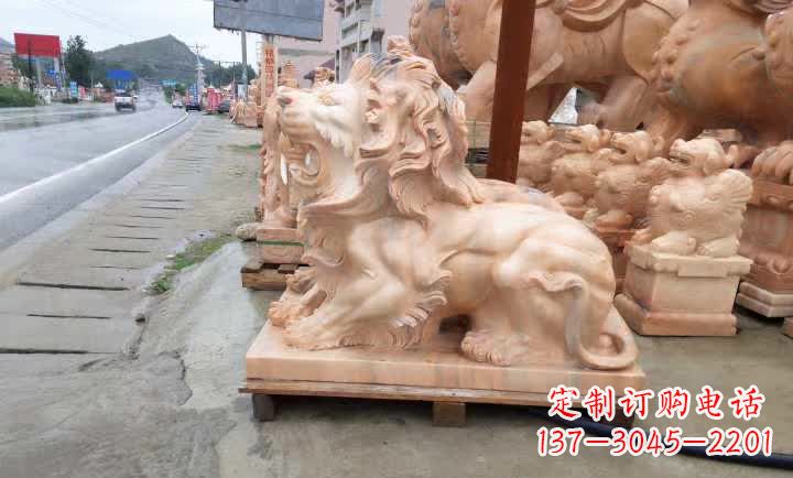 威海晚霞红狮子雕塑