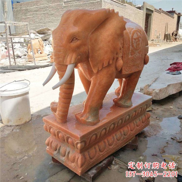 威海晚霞红石雕大象