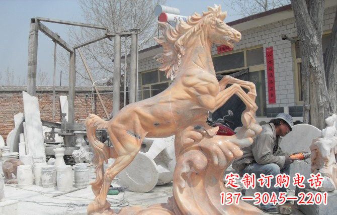 威海晚霞红踏浪奔马石雕222