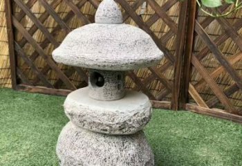 威海青石仿古灯笼雕塑，实现仿古风格的彰显