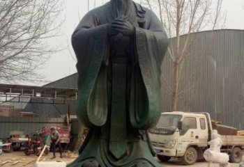 威海青铜孔子雕塑，传承中华优秀文化