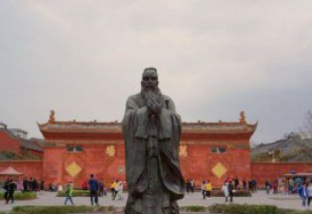 威海传统文化艺术品，青铜孔子行教人物雕塑