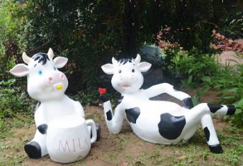 威海中领雕塑出品：生肖牛卡通雕塑