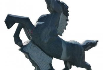 威海中领雕塑的高精度石质马雕塑，是由于其精美…