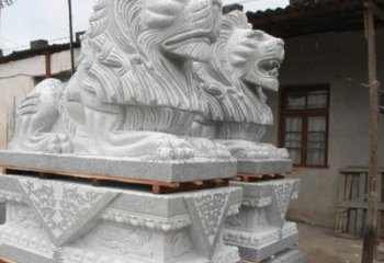 威海港币狮子雕塑，华丽展现华夏气势