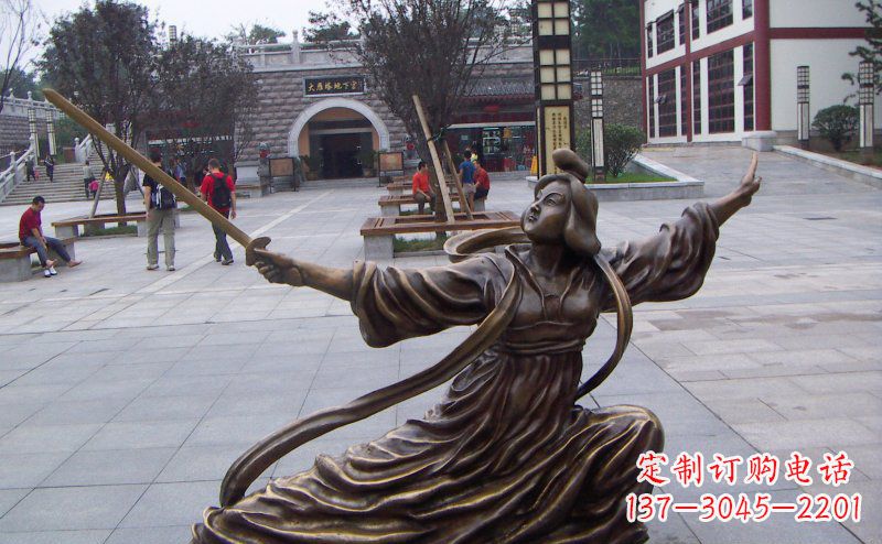 威海舞剑的古代美女古代人物铜雕