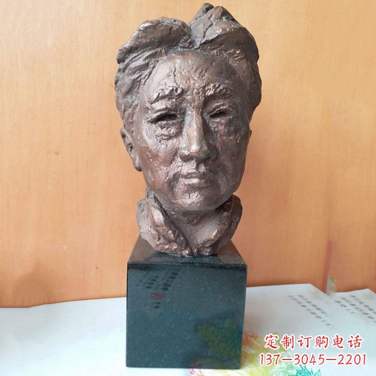 威海现代画家徐悲鸿先生头像雕塑