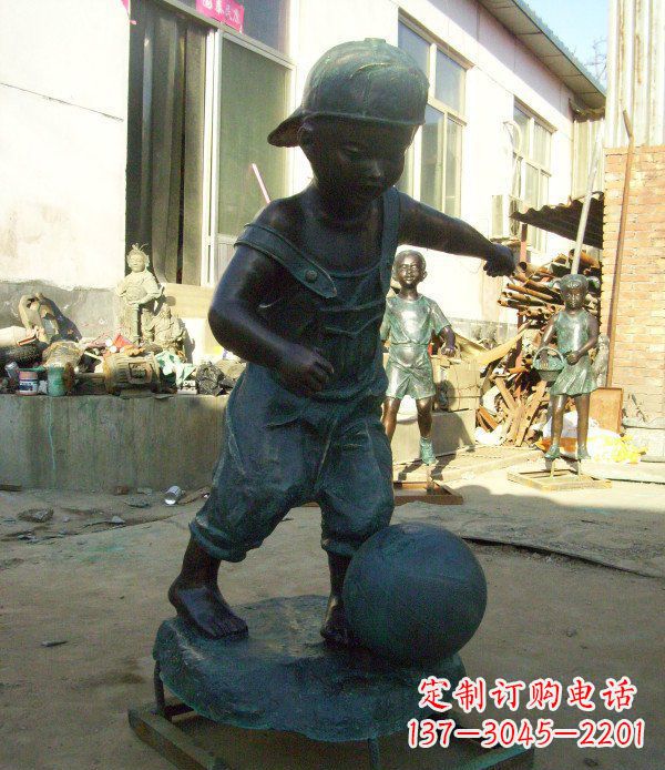 威海小孩玩耍青铜人物铜雕
