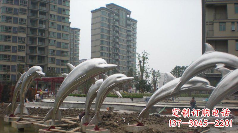 威海小区不锈钢跳跃海豚雕塑