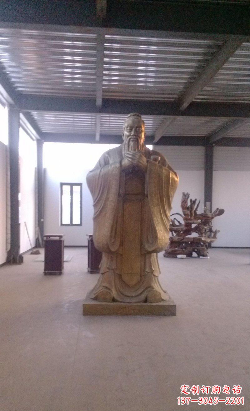 威海校园仿铜老子玻璃钢名人雕塑