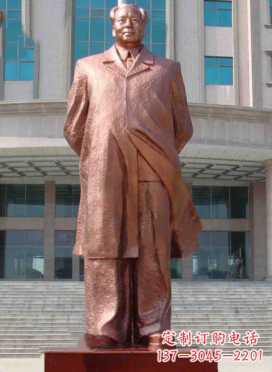威海校园毛主席铜像