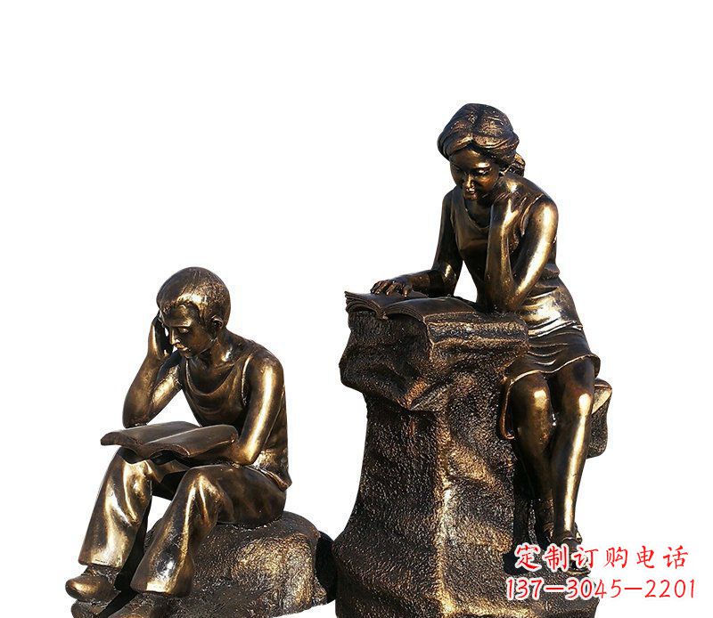 威海校园铸铜学生看书人物雕塑