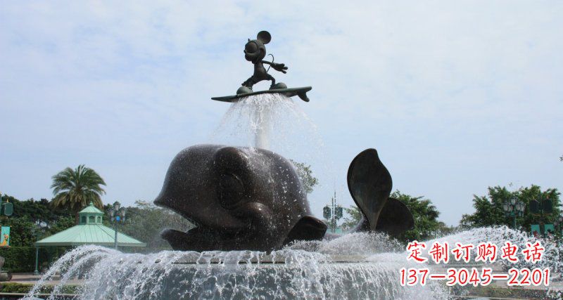威海游乐园鲸鱼喷泉和米老鼠景观铜雕