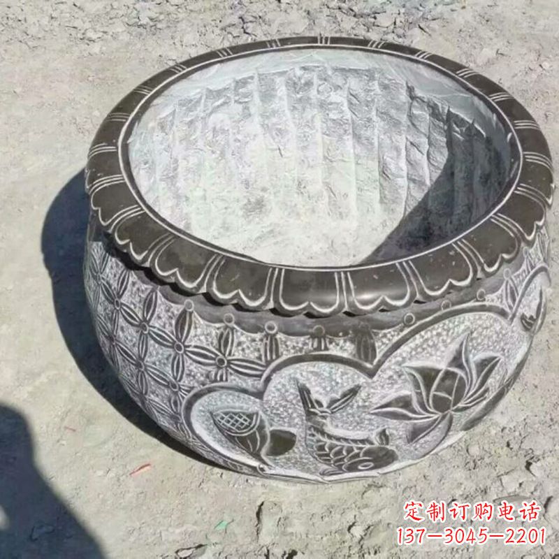 威海园林莲花鱼纹石雕水缸