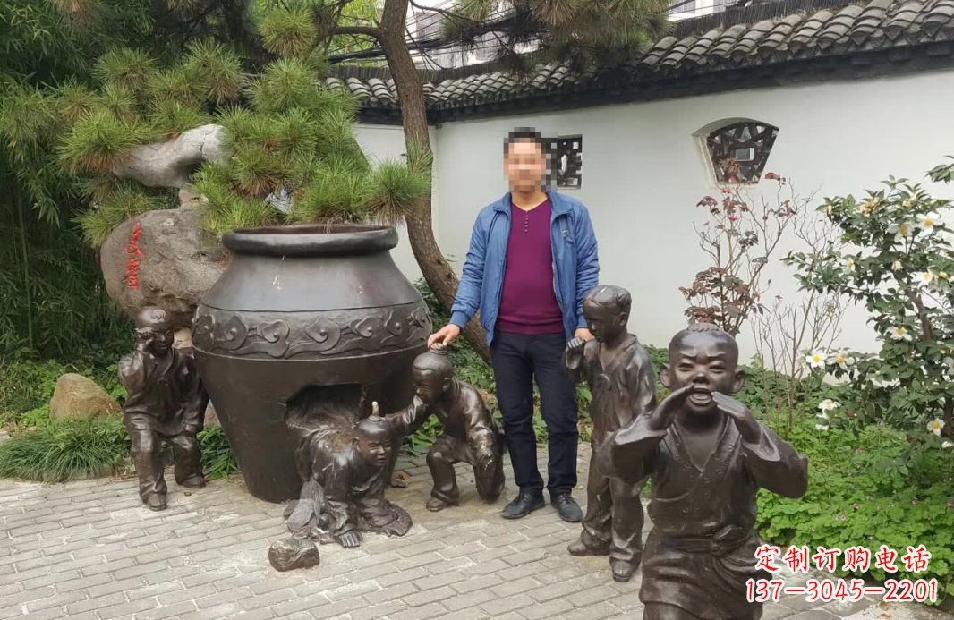 威海园林司马光砸缸铜雕