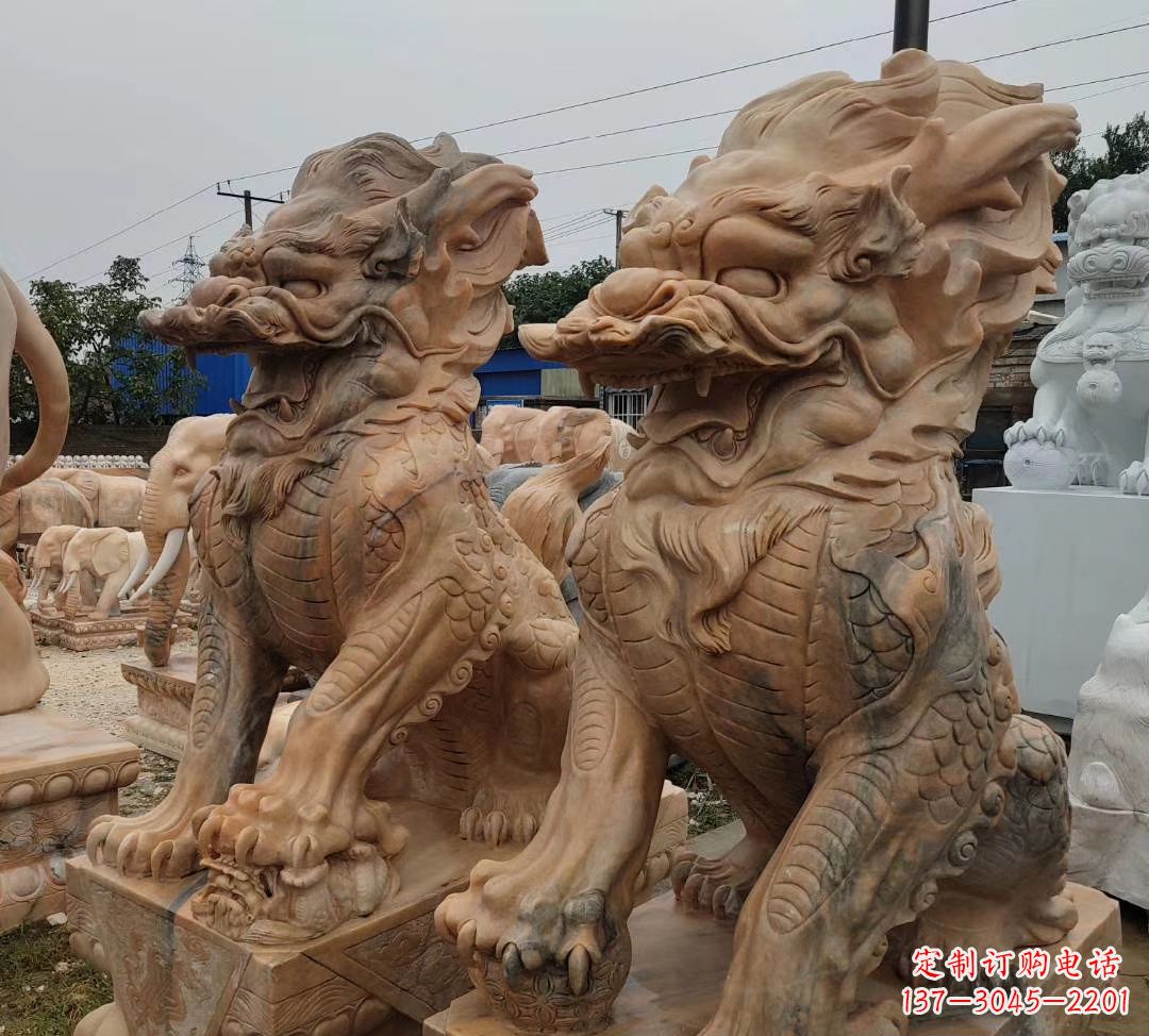 威海园林晚霞红古代招财神兽麒麟石雕