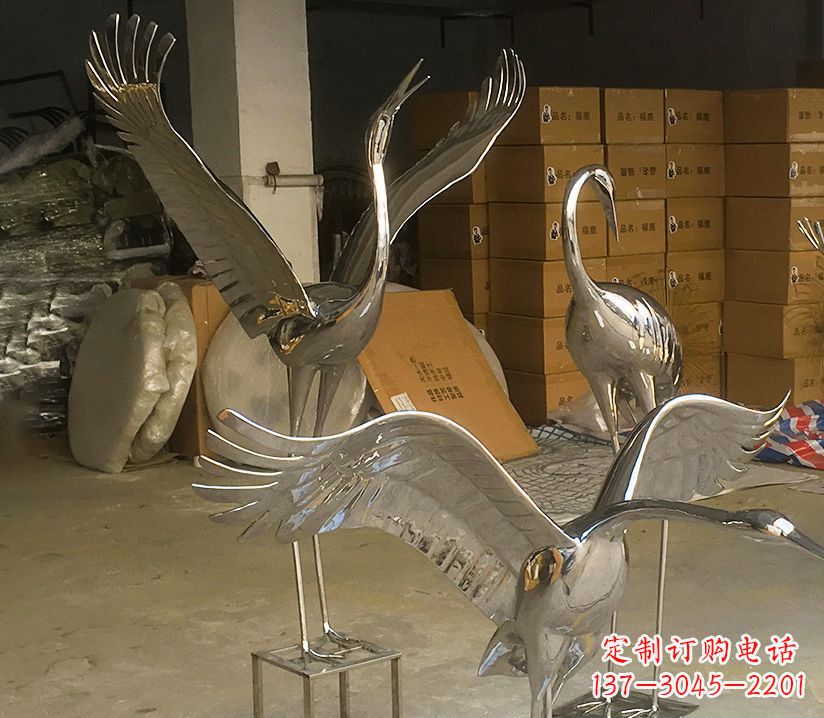 威海园林云中仙鹤不锈钢雕塑