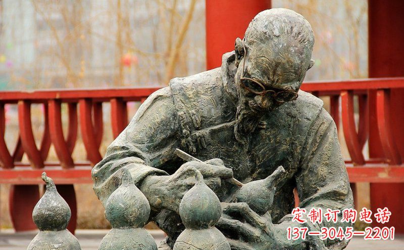 威海园林在葫芦上刻字的老人小品铜雕