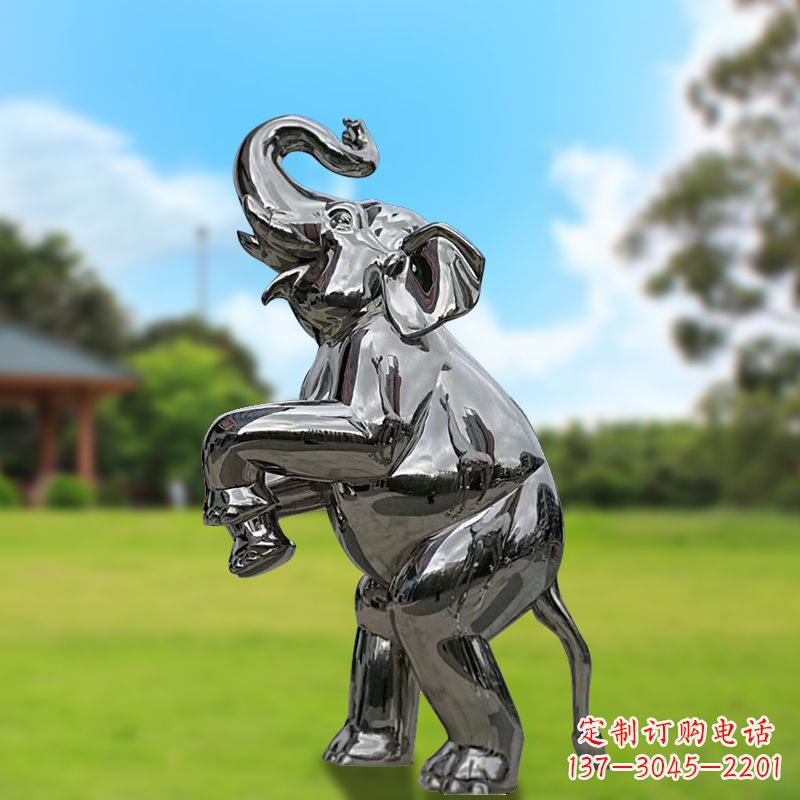 威海站立的不锈钢小象雕塑
