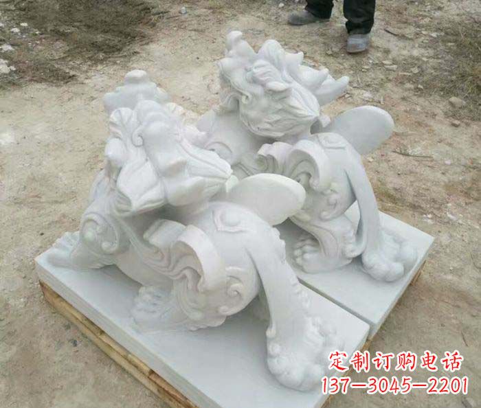 威海招财进宝立式貔貅门口石雕