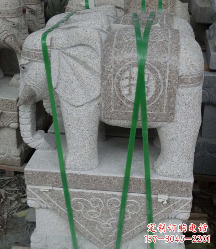 威海招财进宝芝麻灰大象石雕 (4)