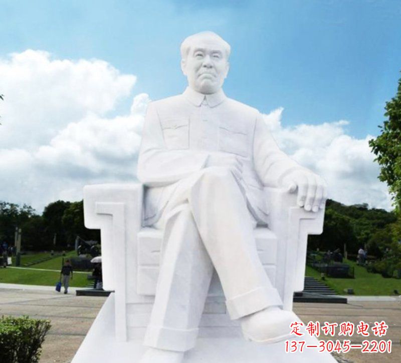 威海朱德坐式伟人石雕
