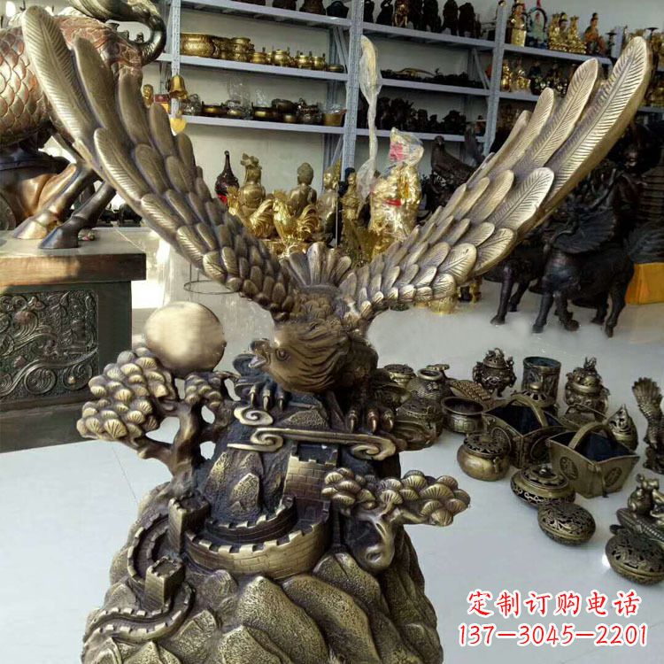 威海铸铜老鹰雕塑