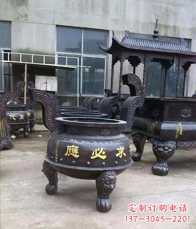 威海铸铜寺庙香炉铜雕