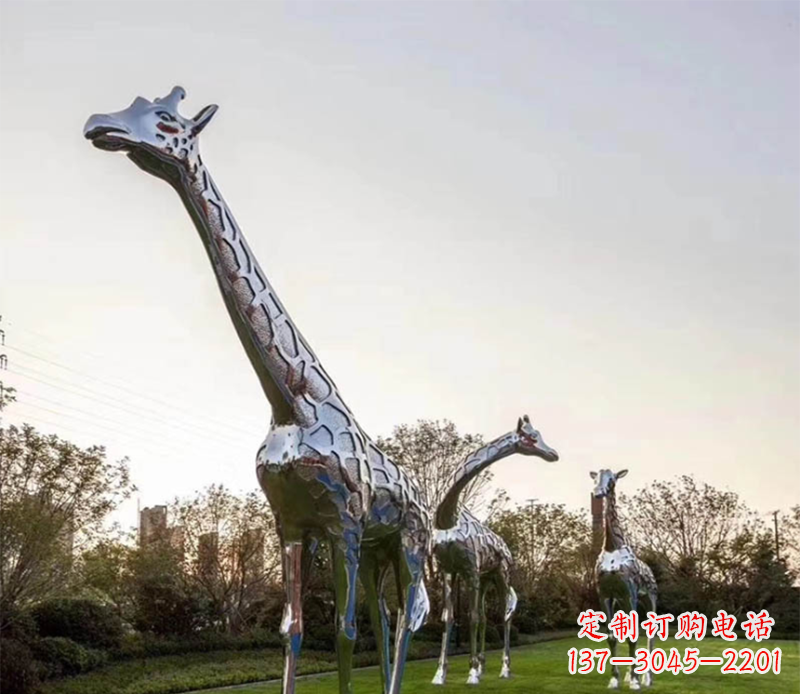 威海不锈钢长颈鹿雕塑