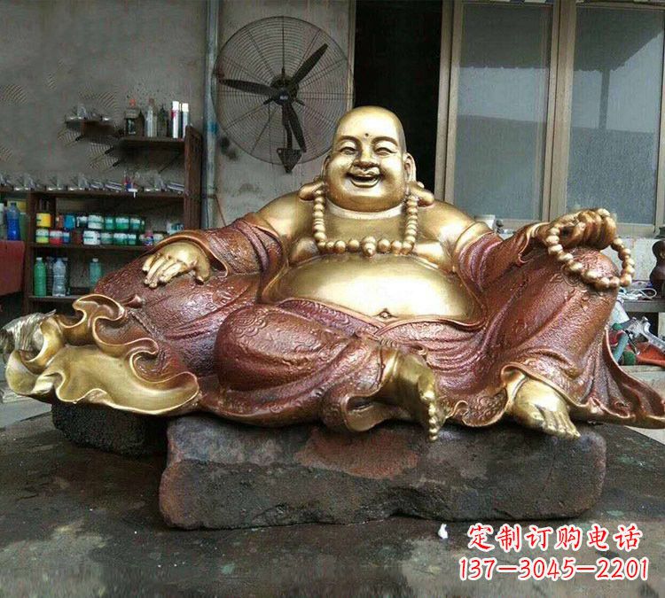 威海宗教供奉坐式弥勒佛铜雕